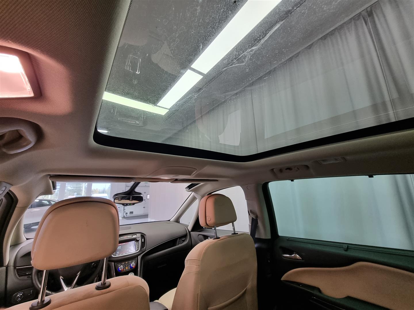 OPEL Zafira 2017