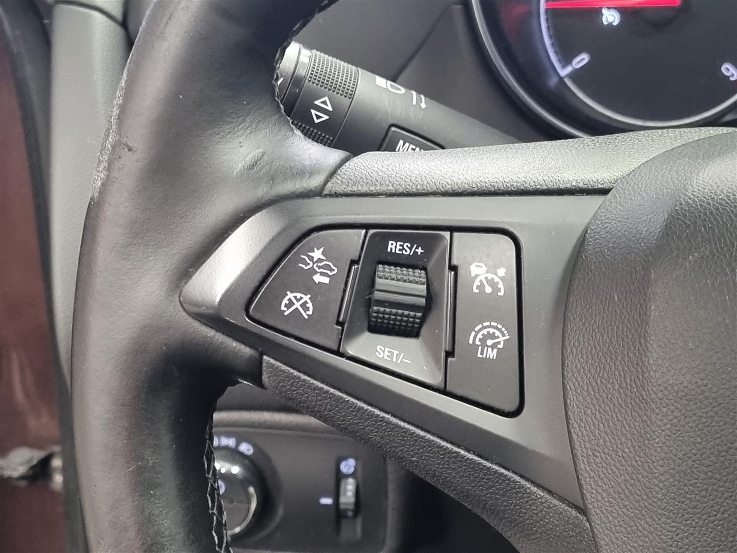 OPEL Zafira 2017