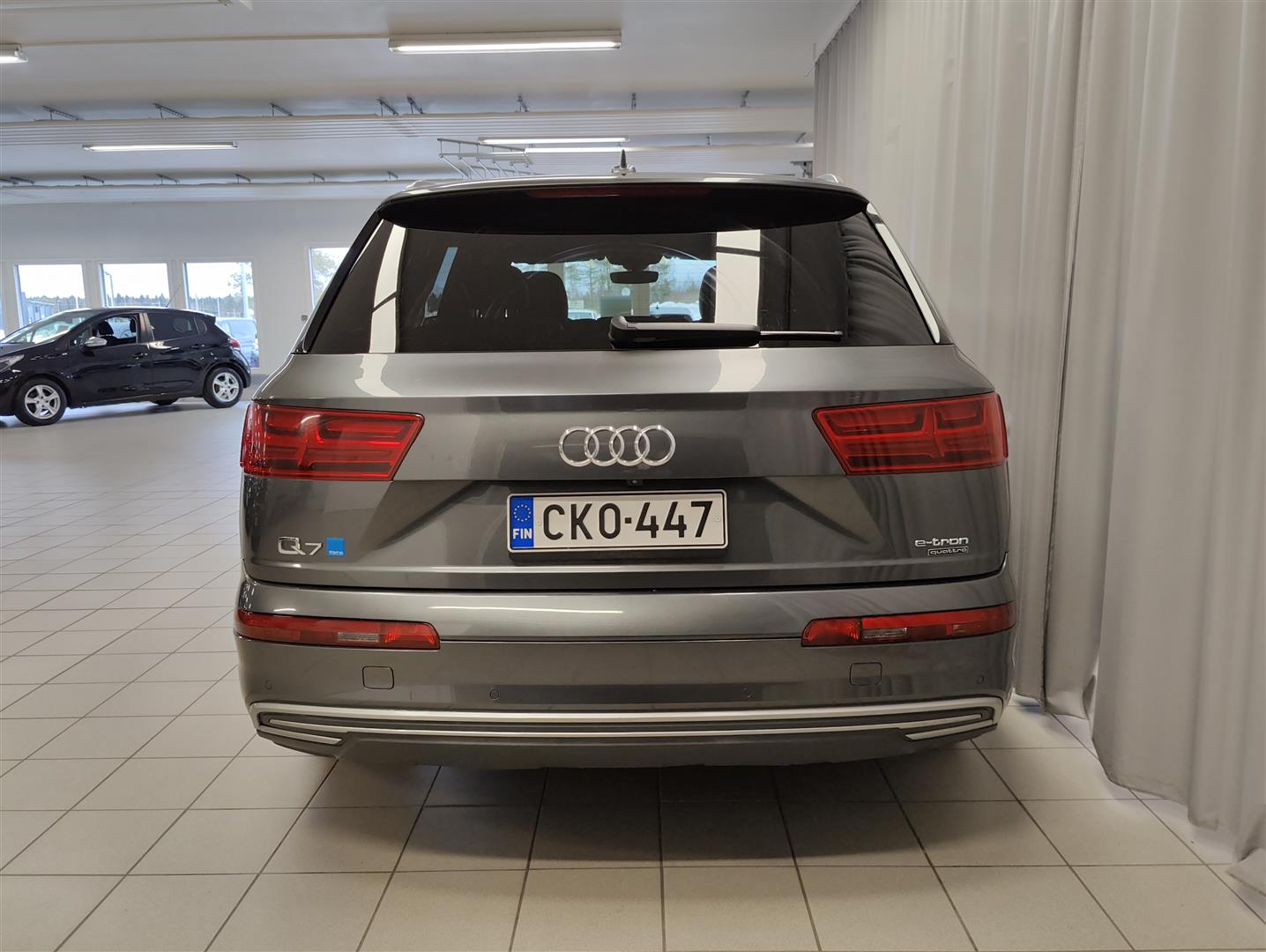 AUDI Q7 2016
