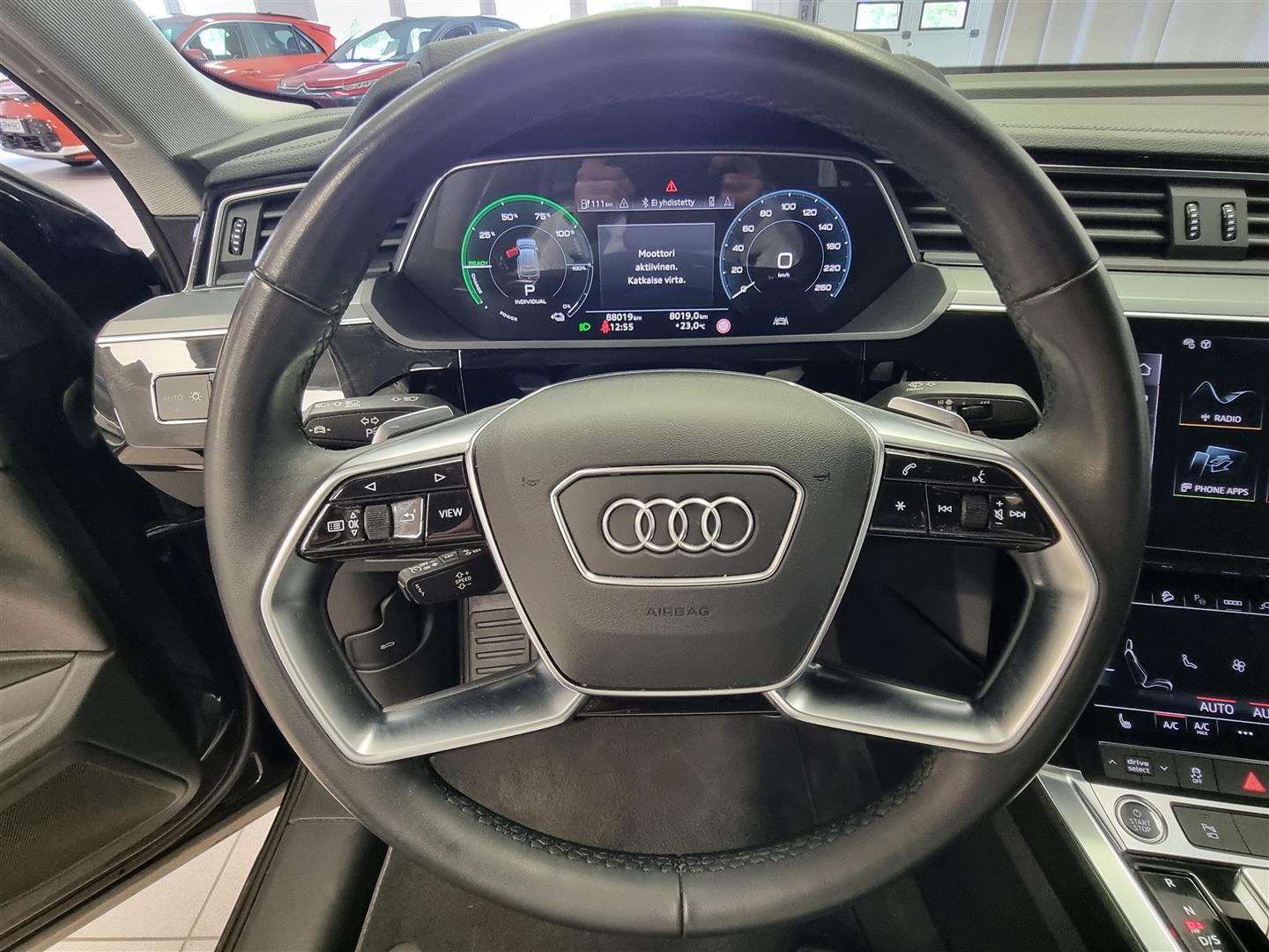 AUDI Q8 e-tron 2023