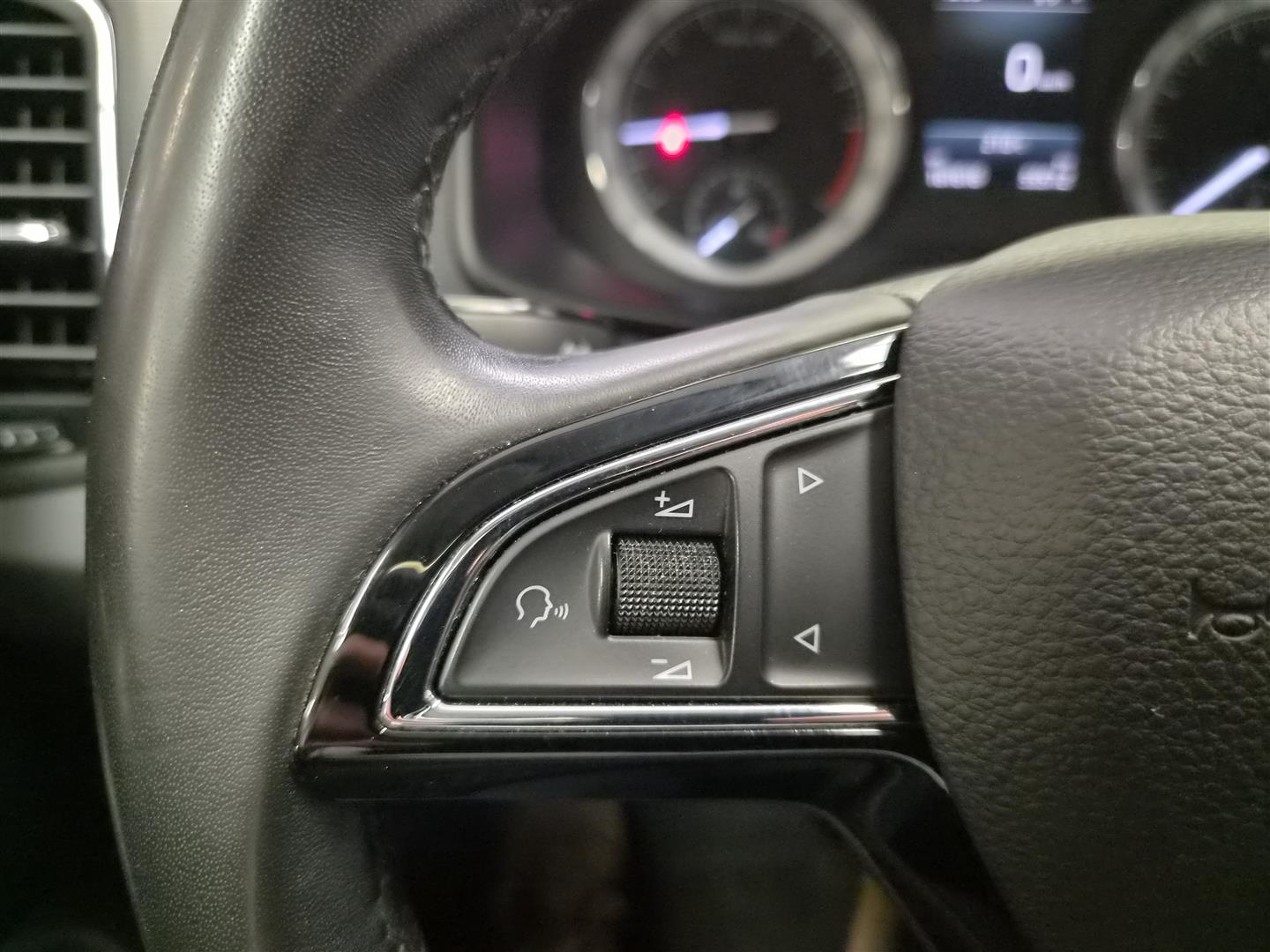 SKODA Karoq 2019