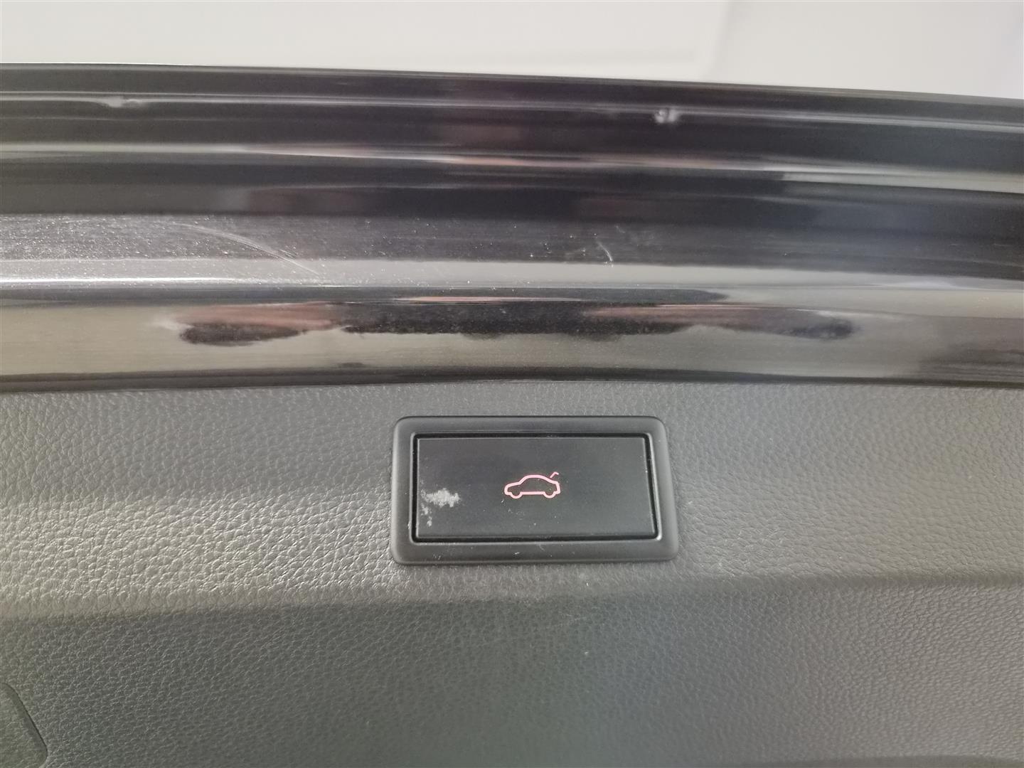 SKODA Karoq 2019