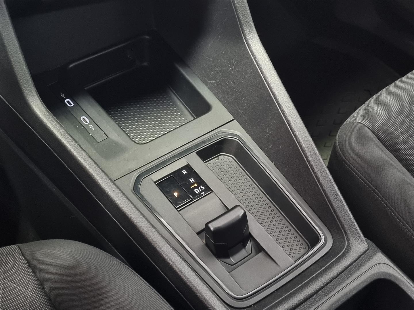 VOLKSWAGEN Caddy Maxi 2021