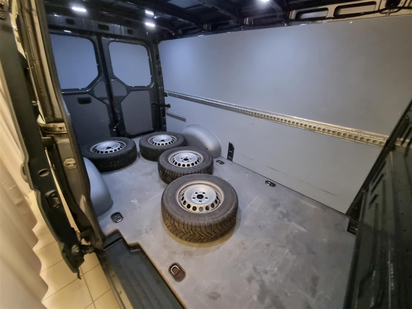 VOLKSWAGEN Crafter 35 2020