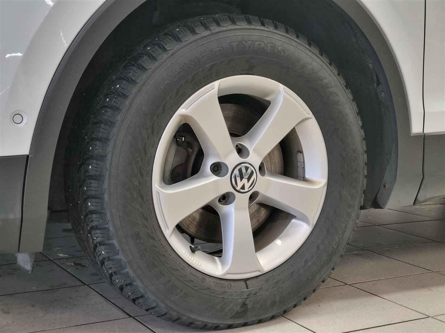 VOLKSWAGEN Tiguan 2018