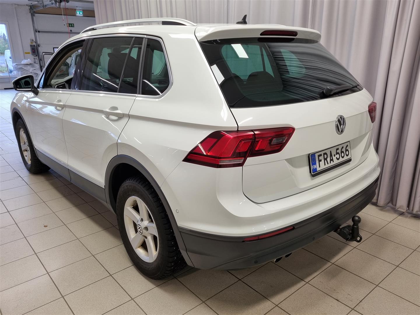VOLKSWAGEN Tiguan 2018