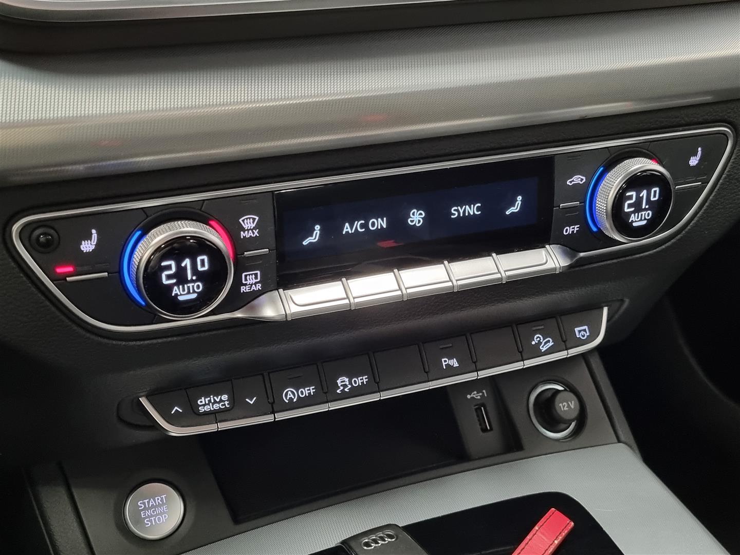 AUDI Q5 2021