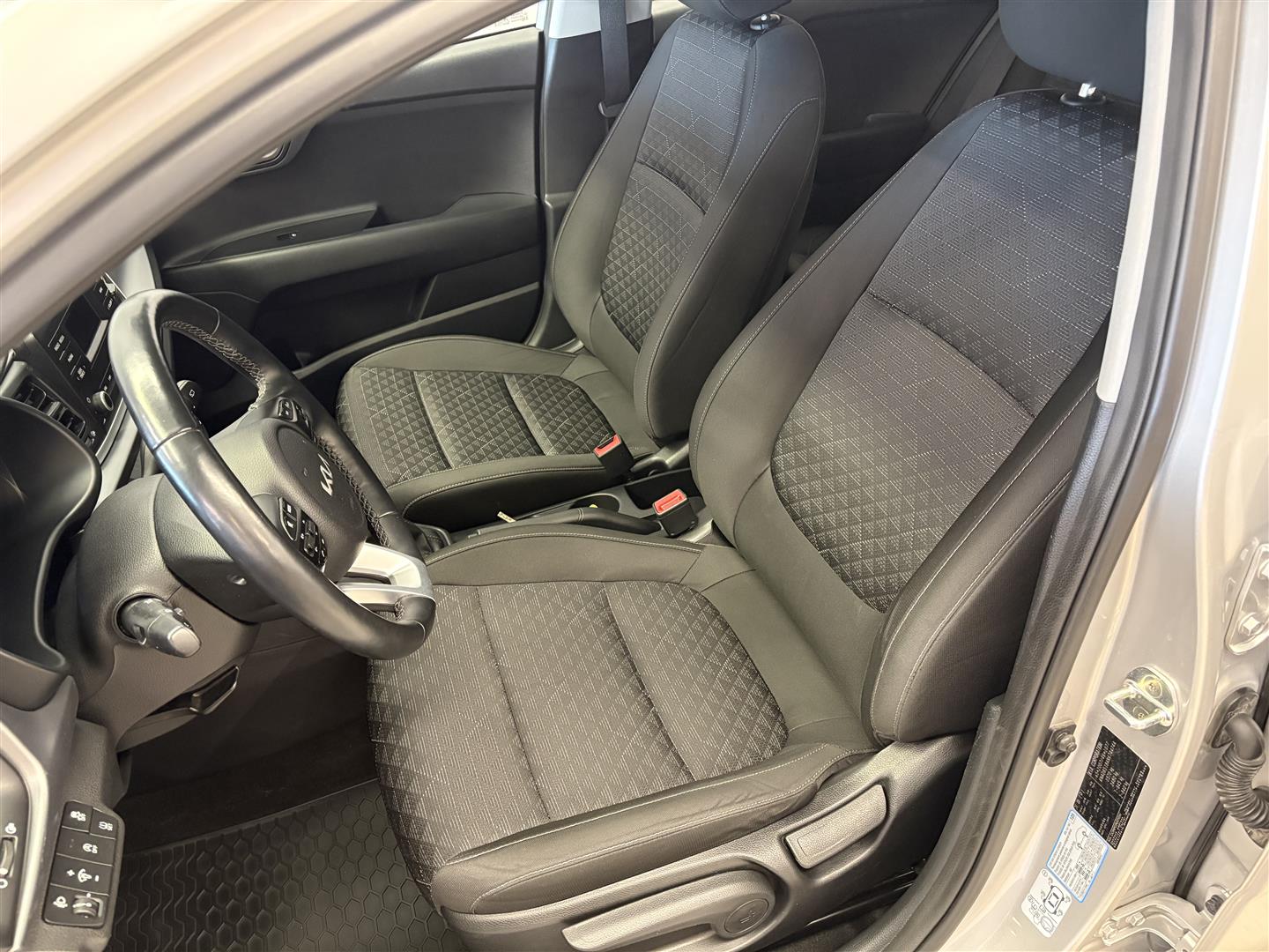 KIA Rio 2023