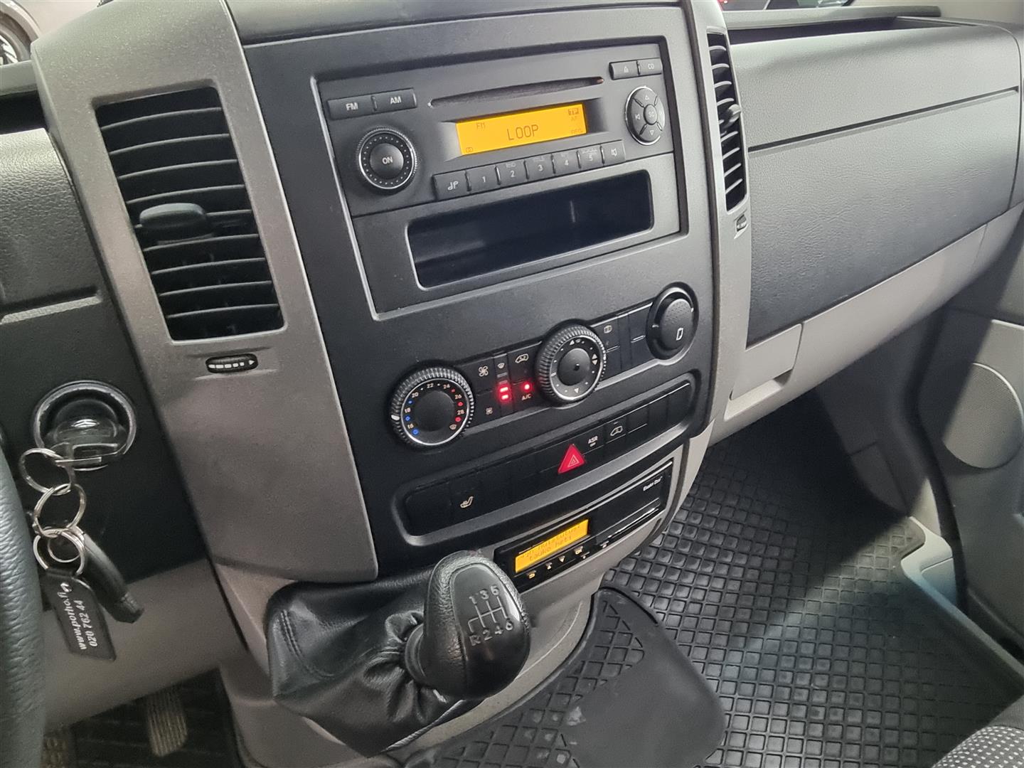 MERCEDES-BENZ Sprinter 2013