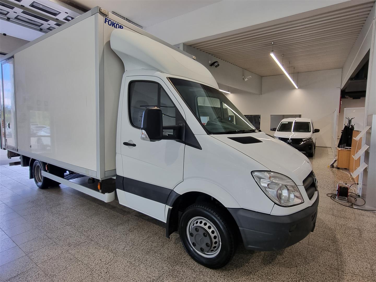 MERCEDES-BENZ Sprinter 2013