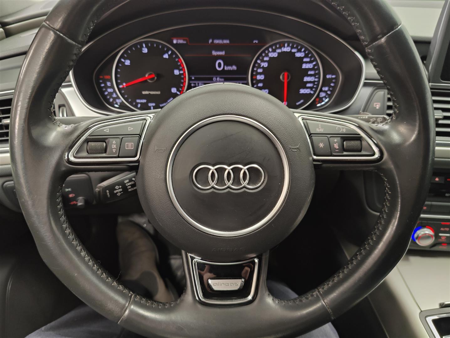 AUDI A6 allroad quattro 2015