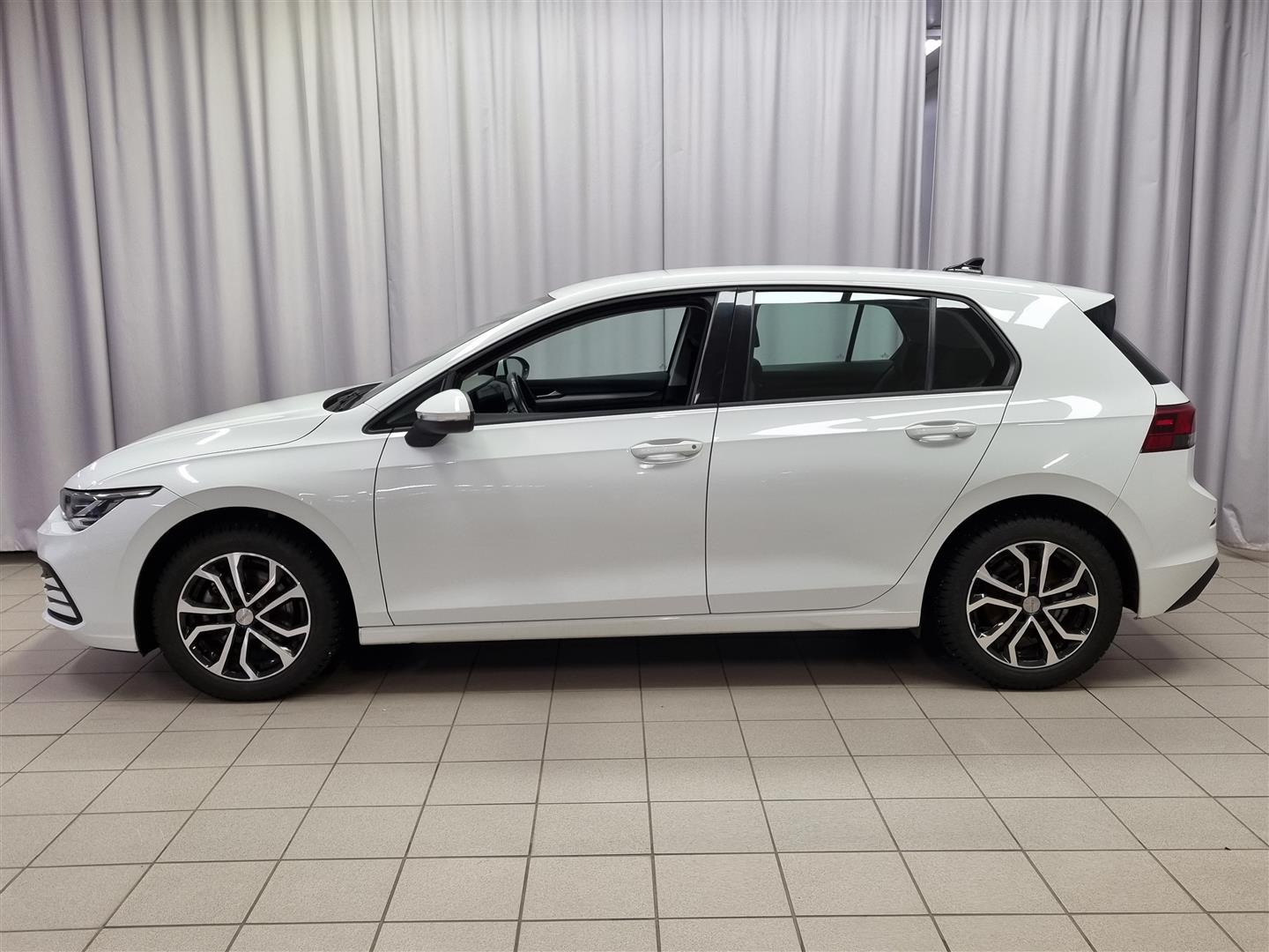 VOLKSWAGEN Golf 2022