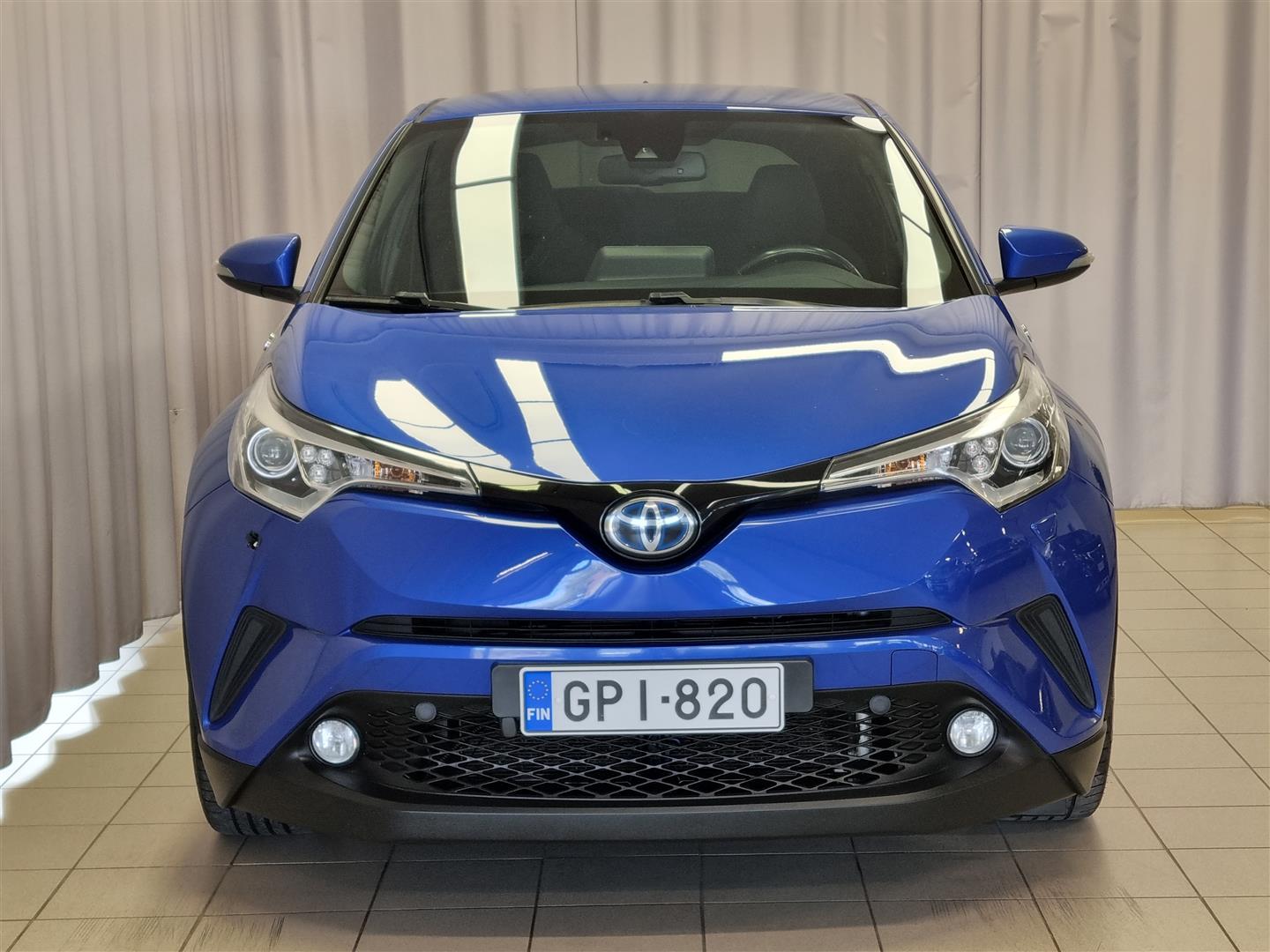 TOYOTA C-HR 2017