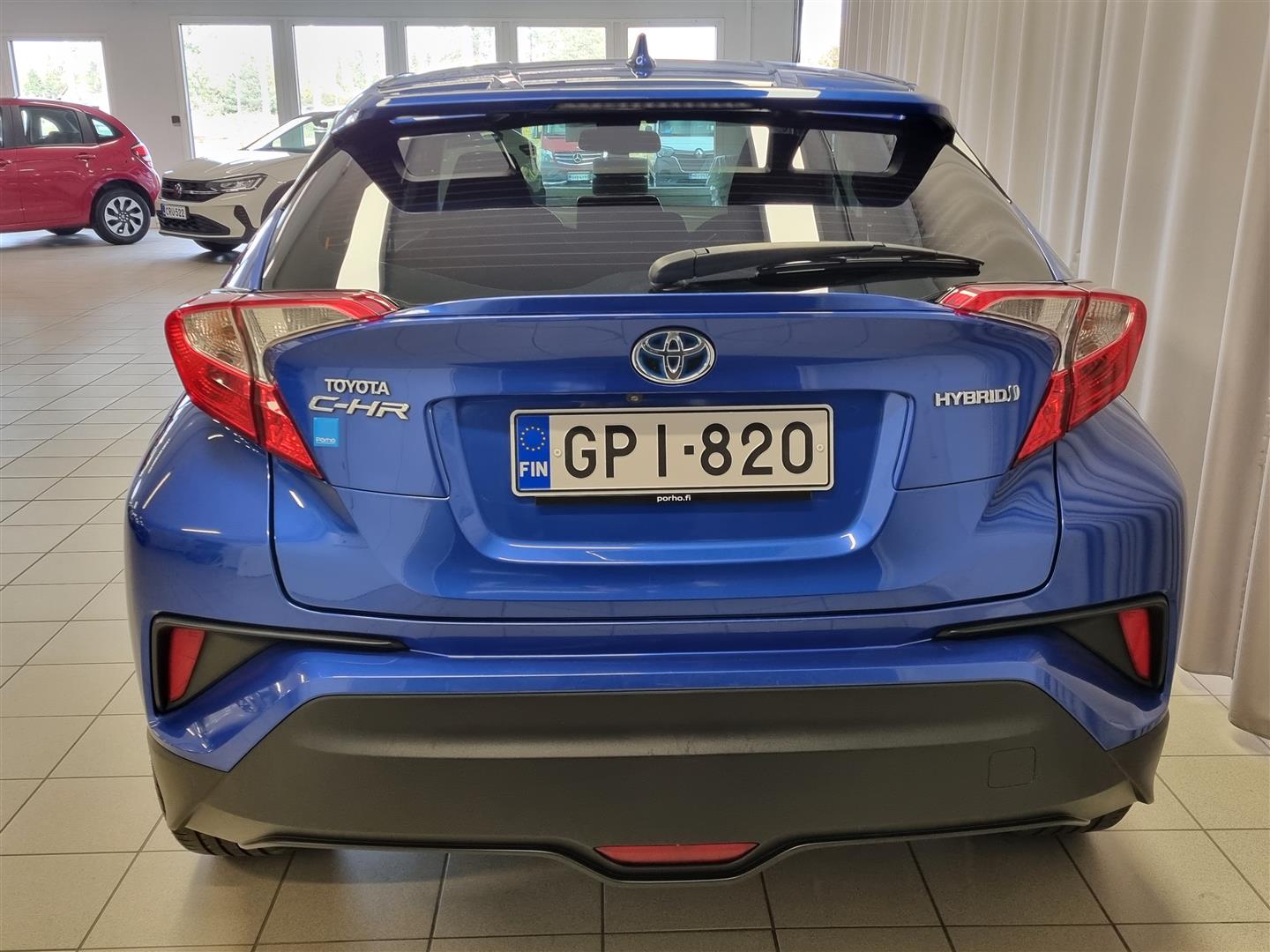 TOYOTA C-HR 2017