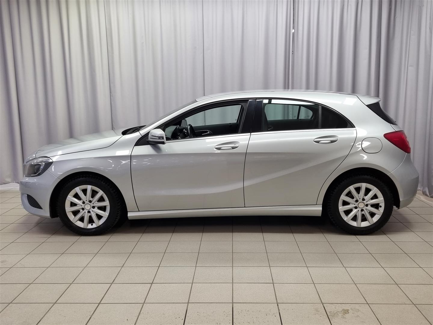 MERCEDES-BENZ A 2014