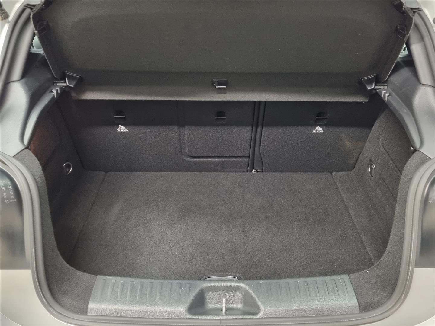 MERCEDES-BENZ A 2014