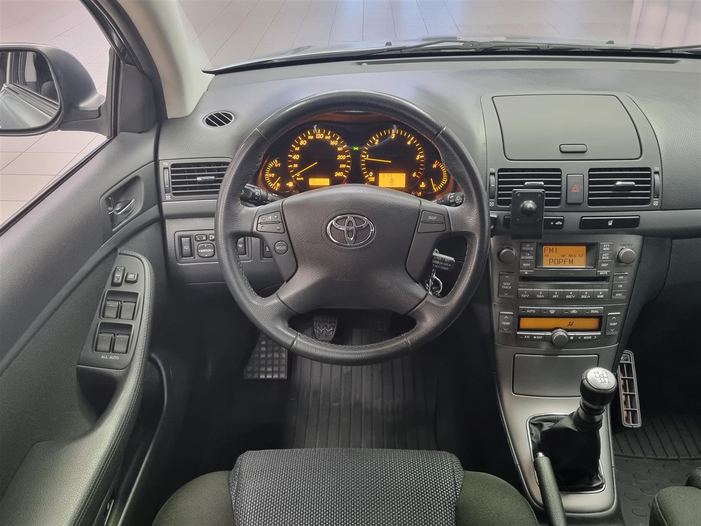 TOYOTA Avensis 2008