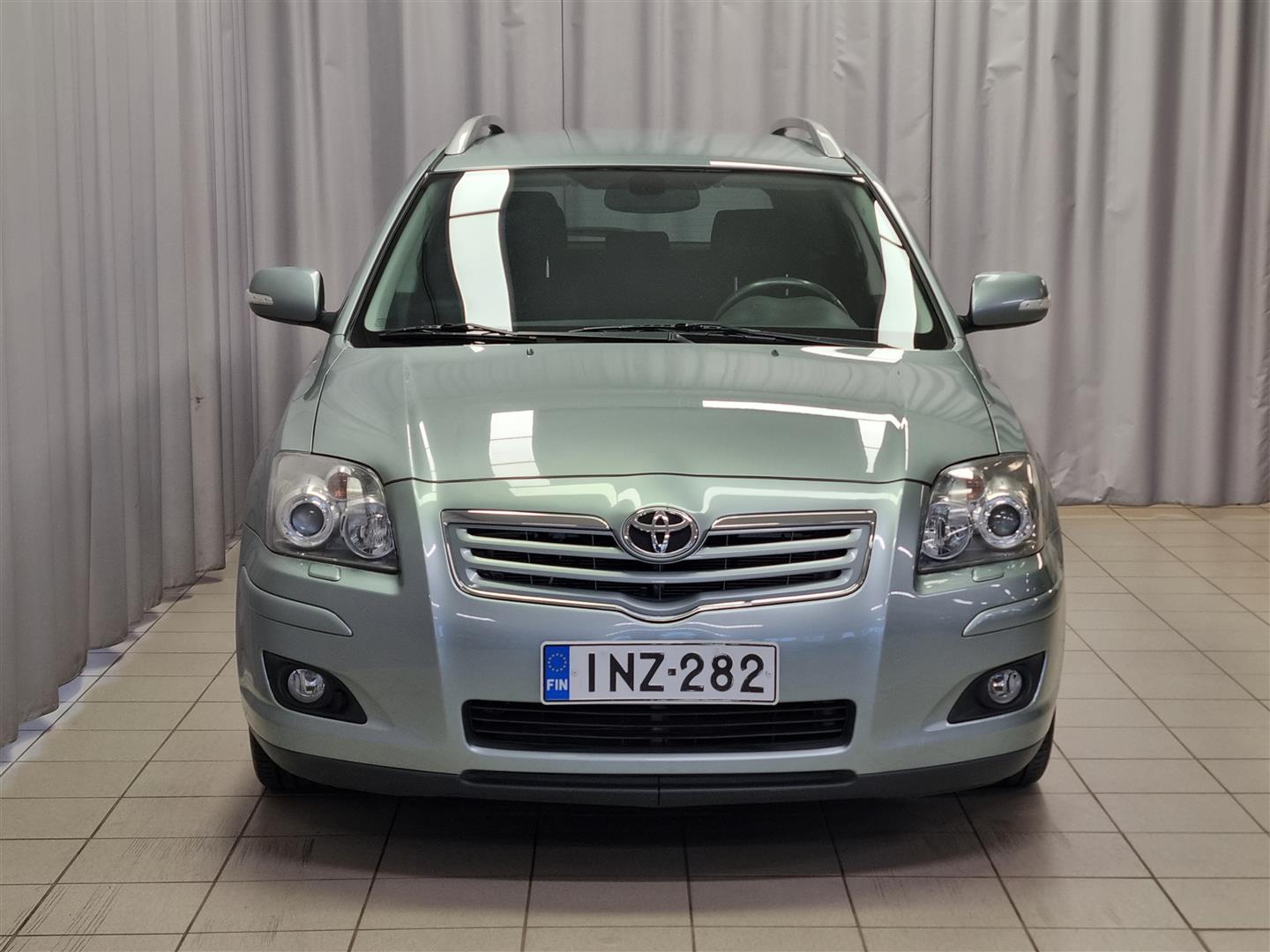TOYOTA Avensis 2008