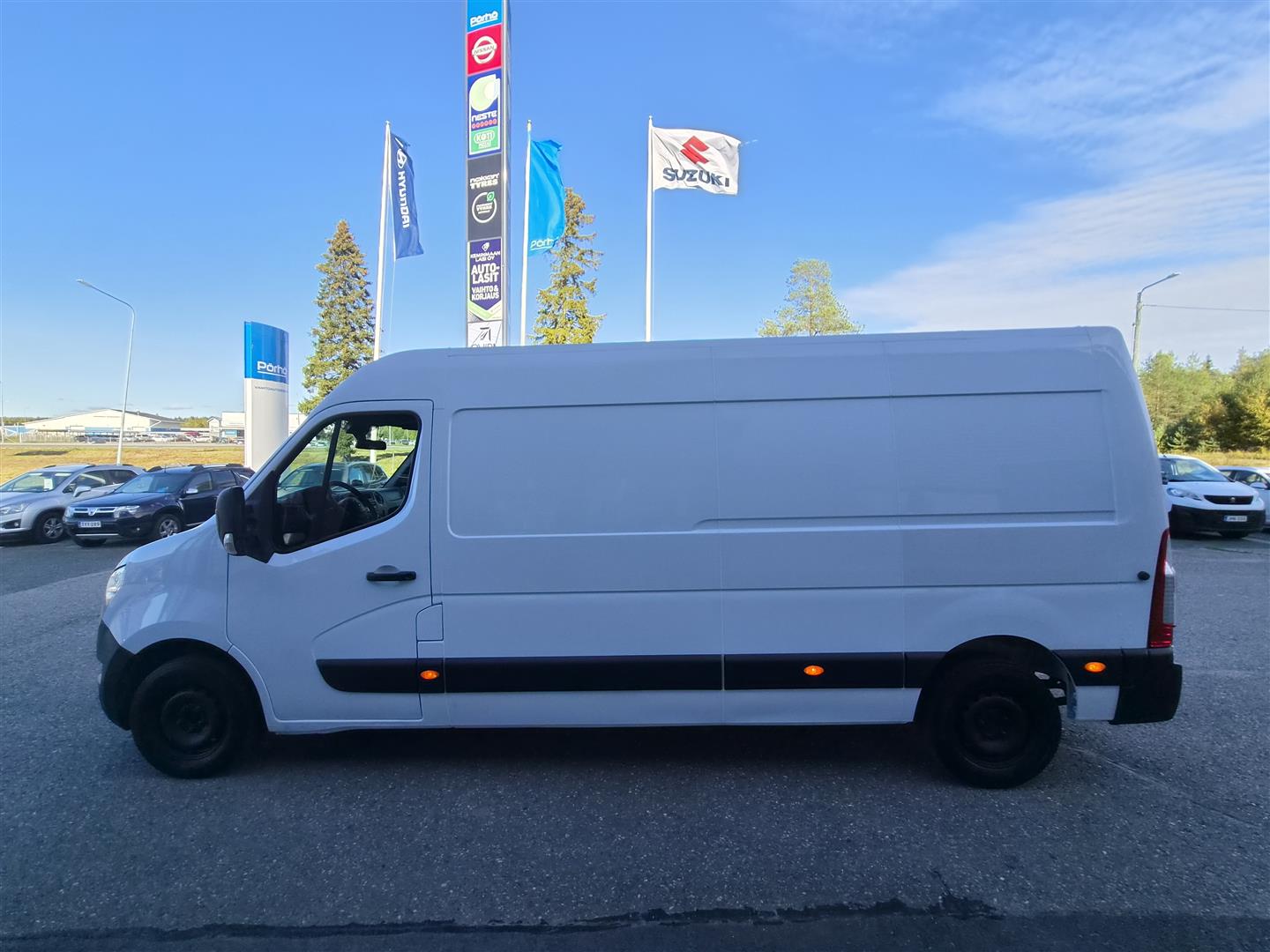 NISSAN NV400 2018