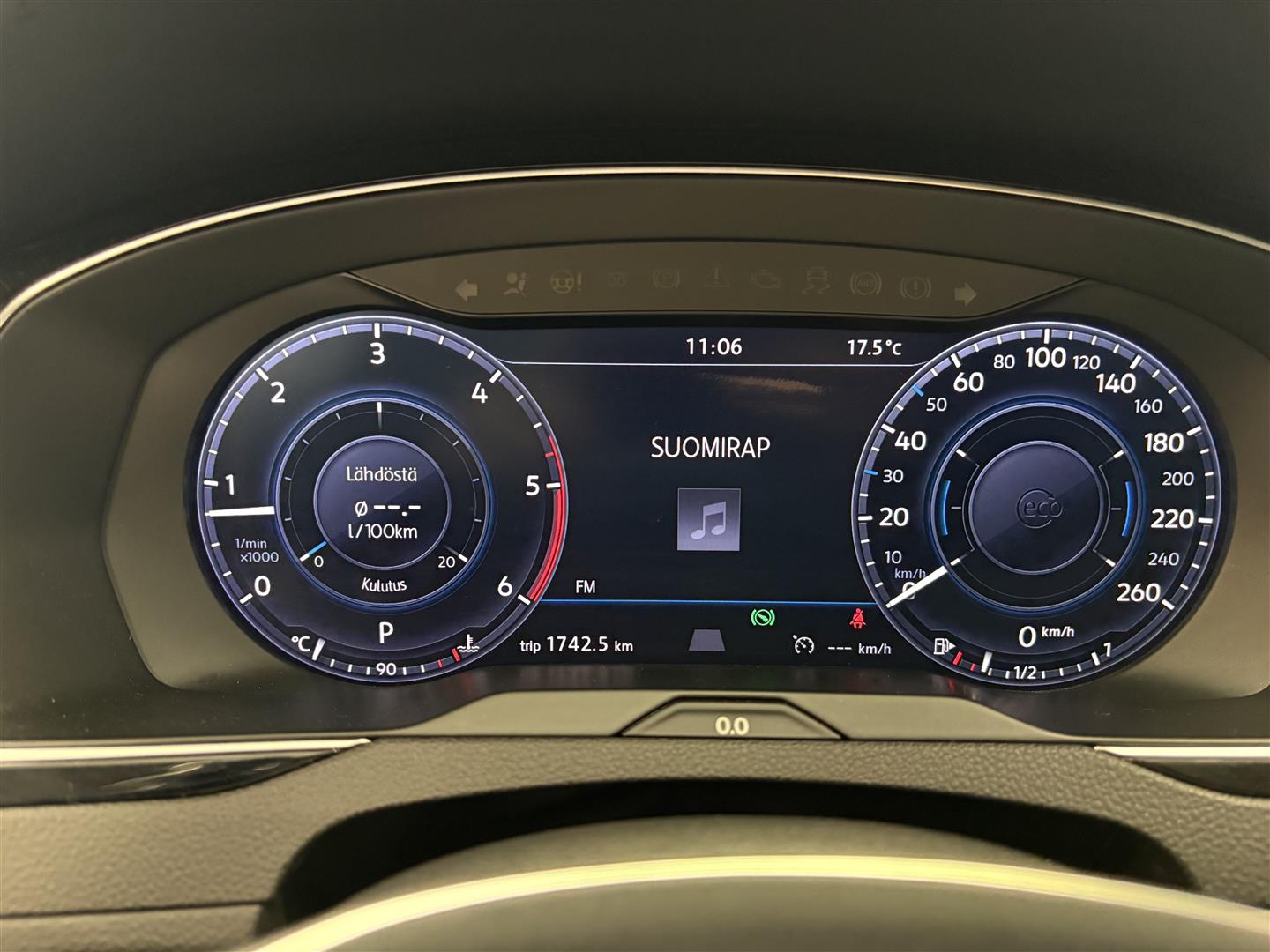 VOLKSWAGEN Passat 2017