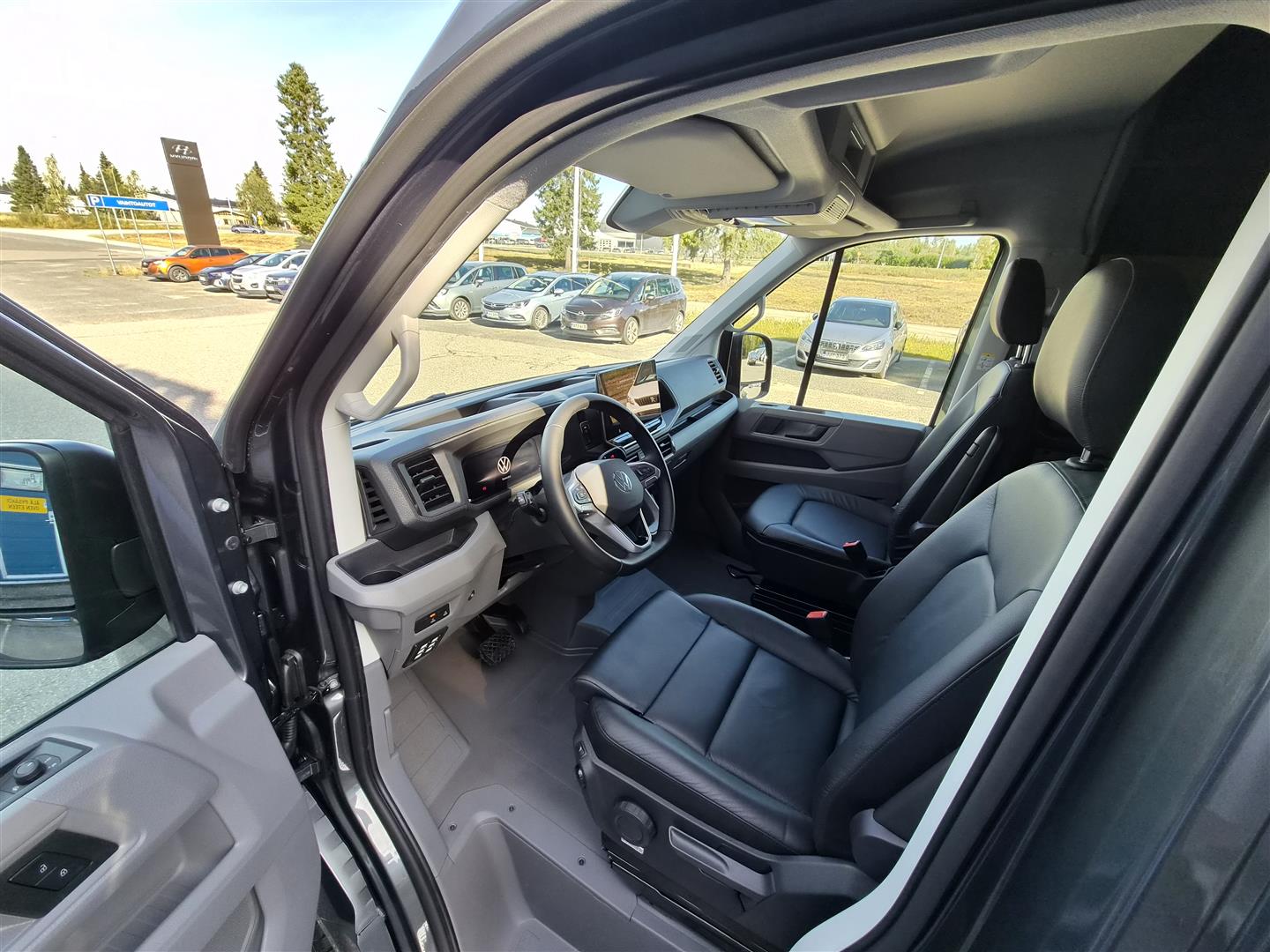 VOLKSWAGEN Crafter 2026