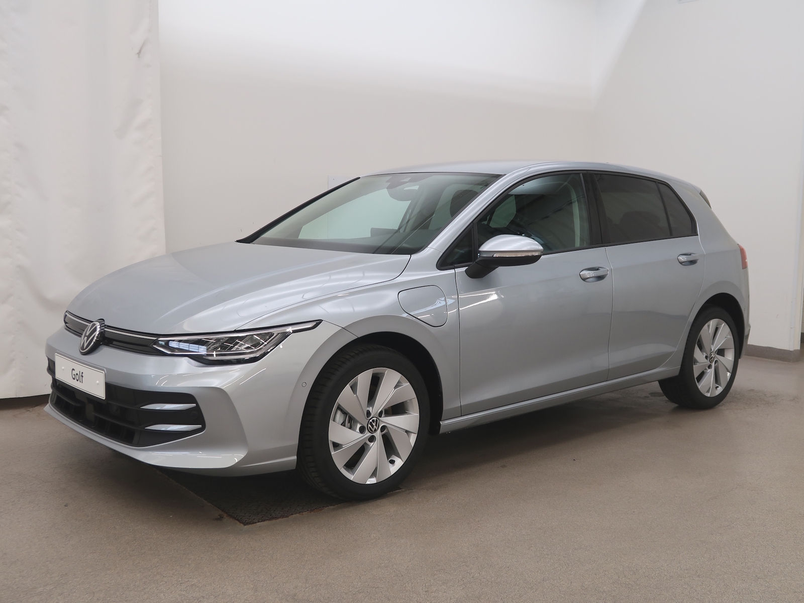 Volkswagen Golf 2025