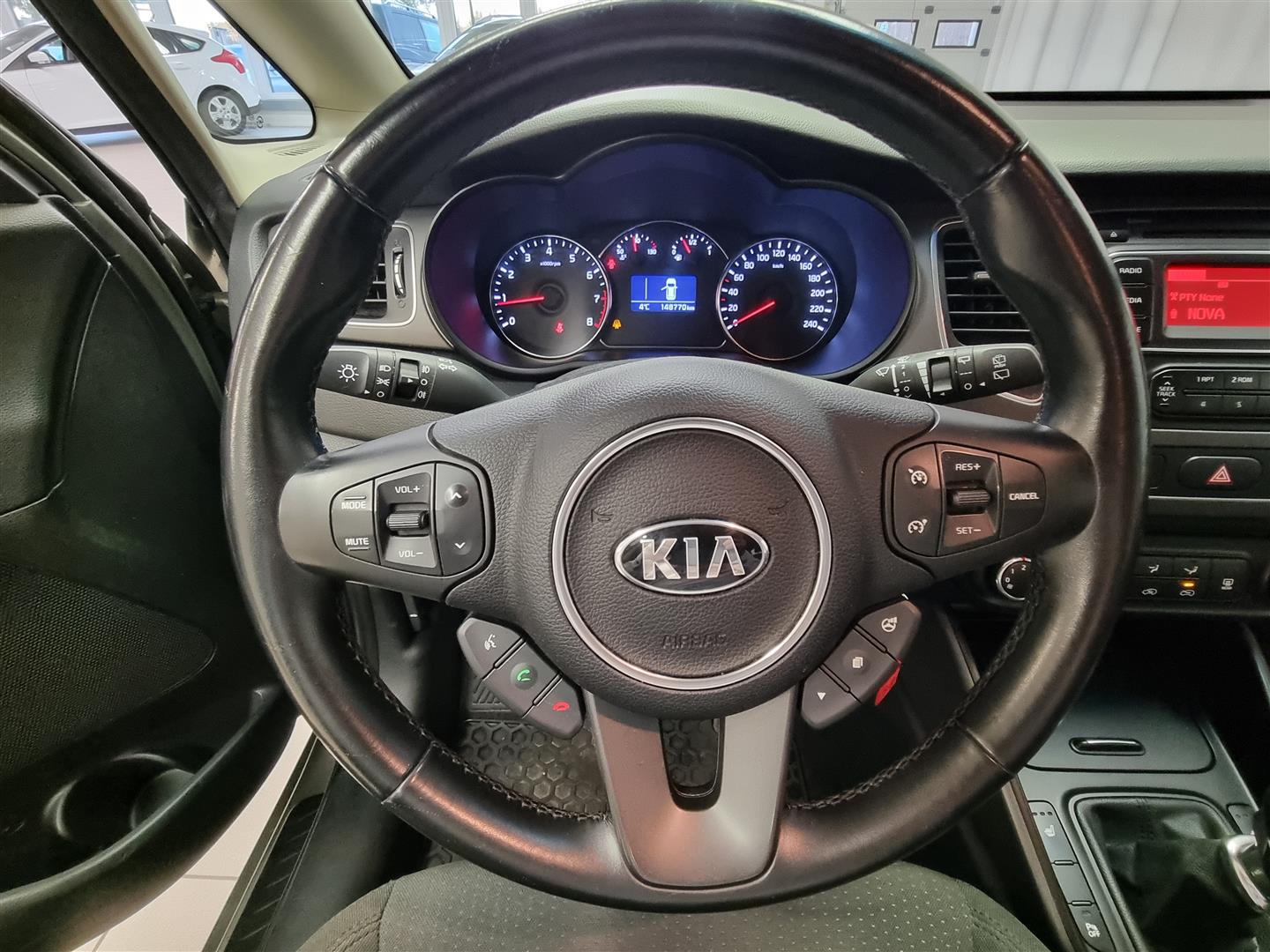 KIA Carens 2013