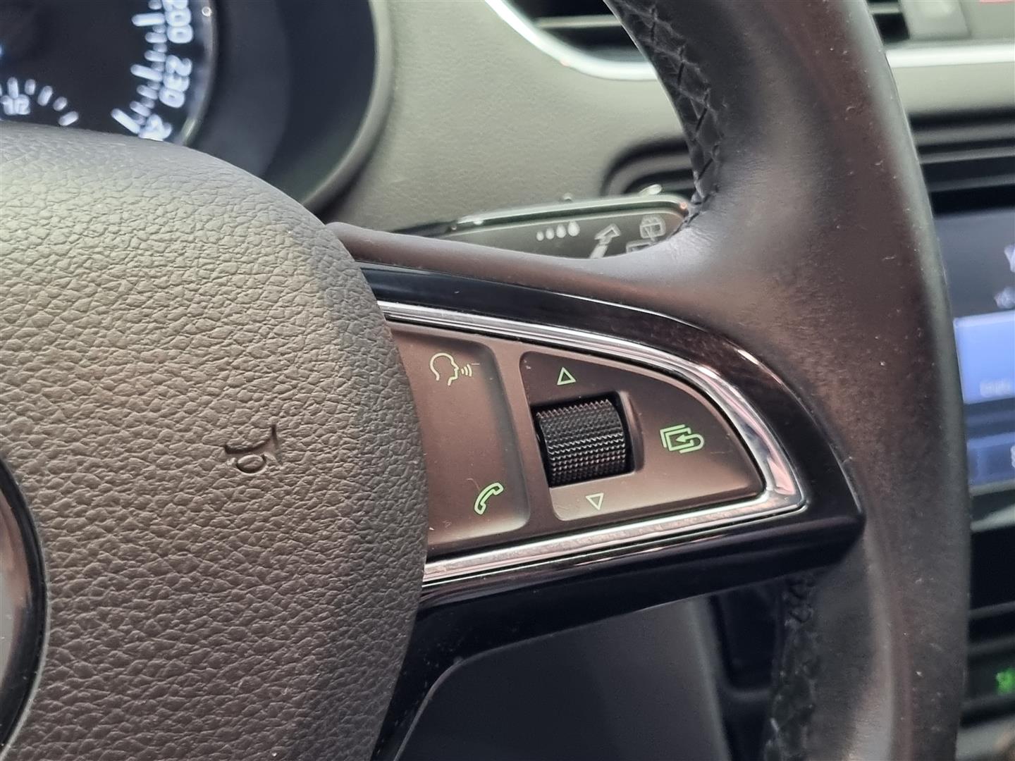 SKODA Octavia 2013