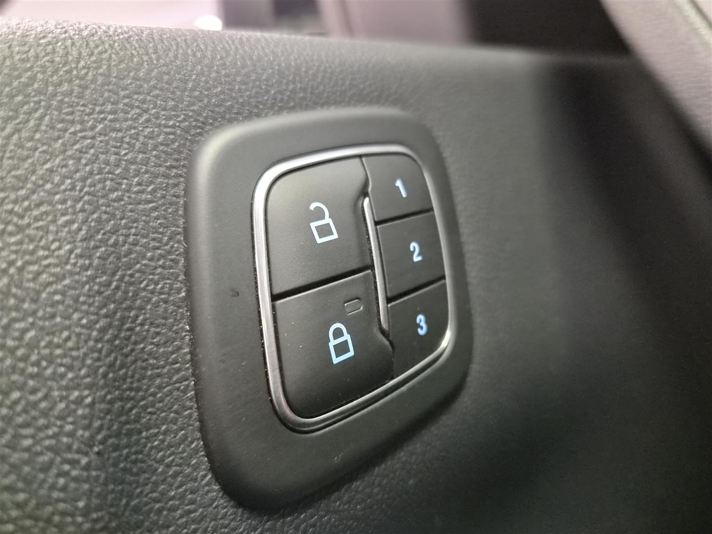 FORD Kuga 2023