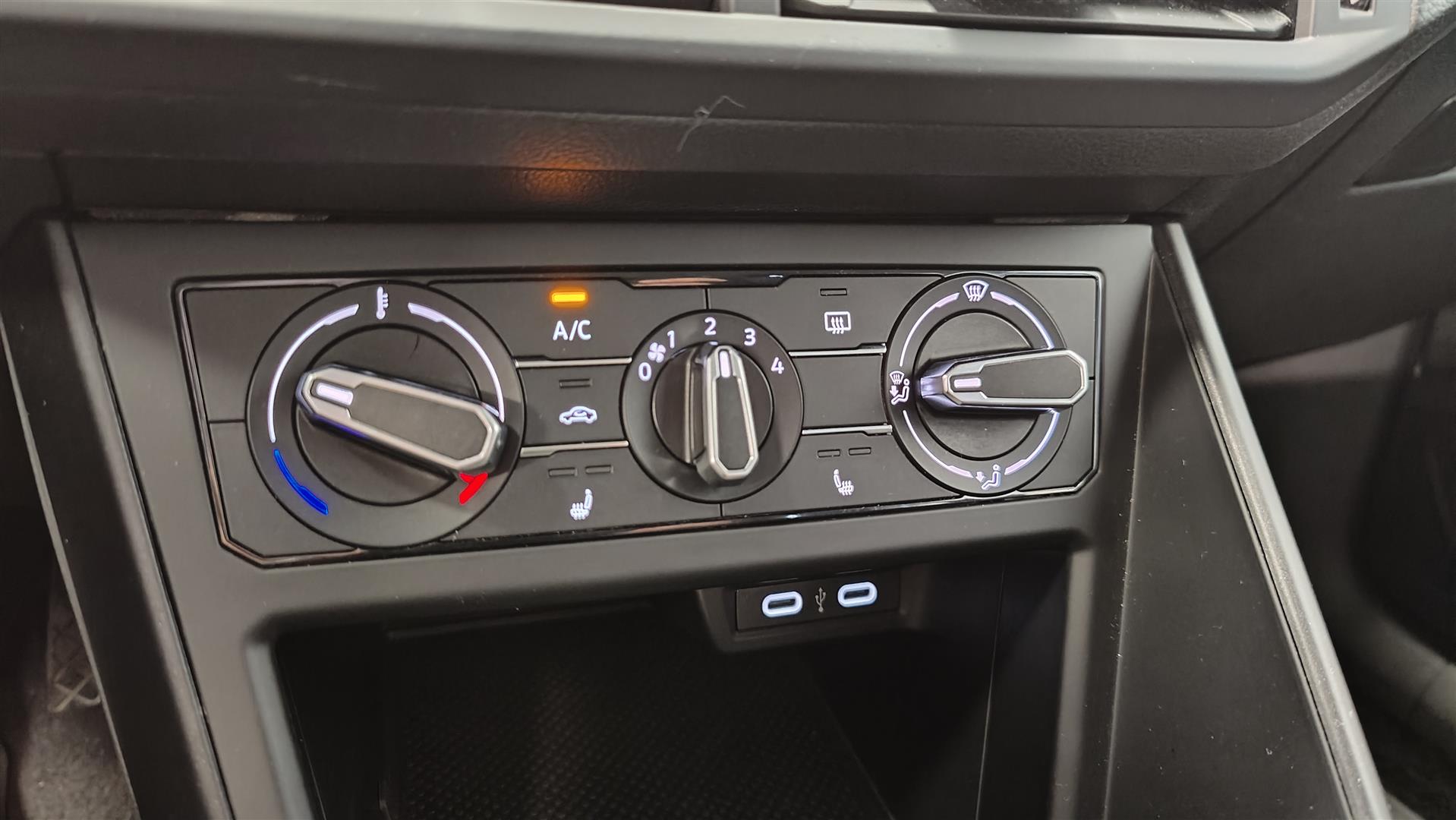 VOLKSWAGEN Taigo 2023