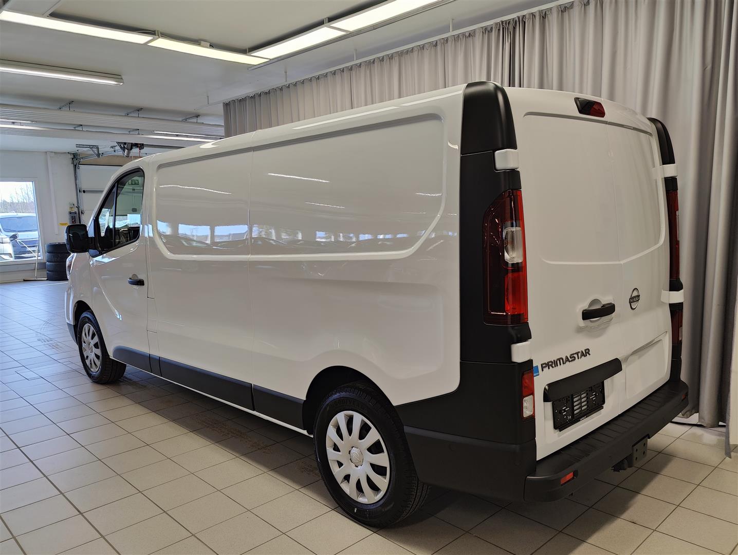 Nissan Primastar 2025