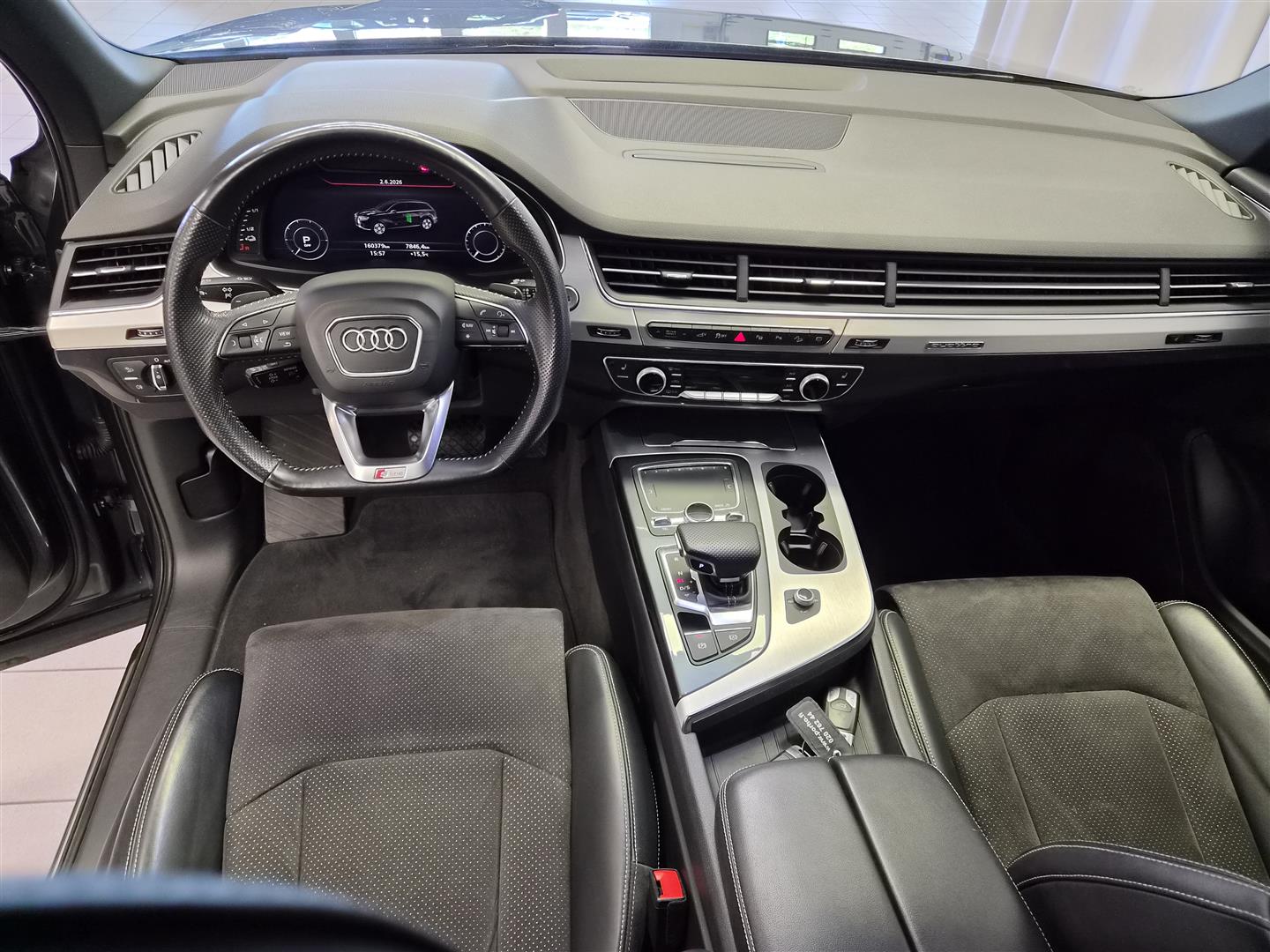 AUDI Q7 2018