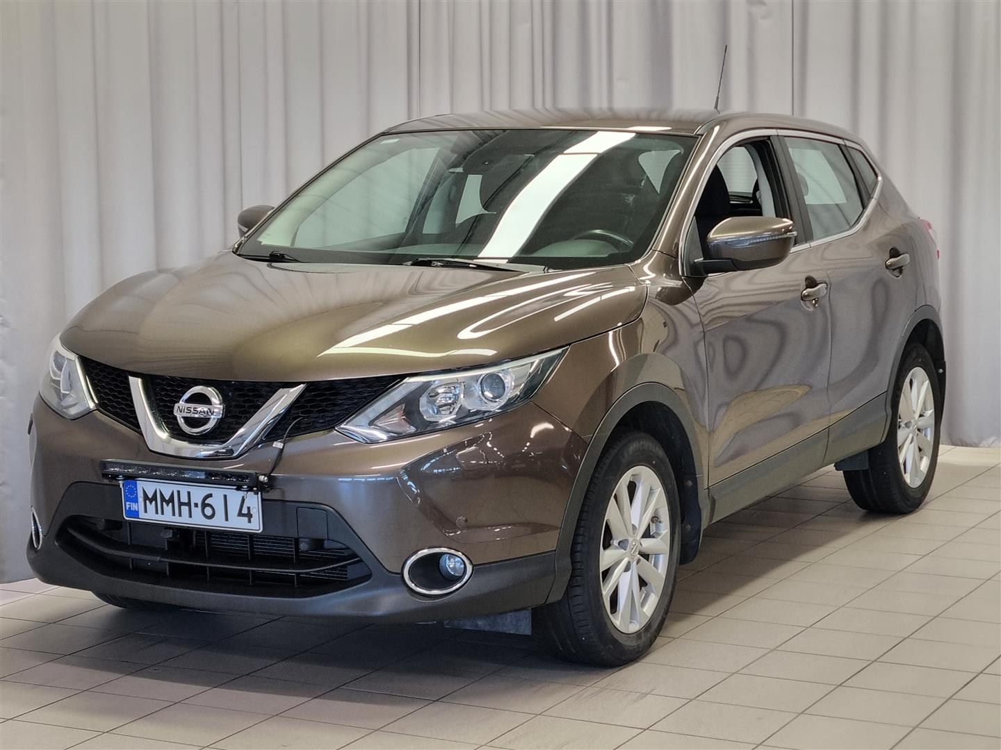 NISSAN Qashqai 2015