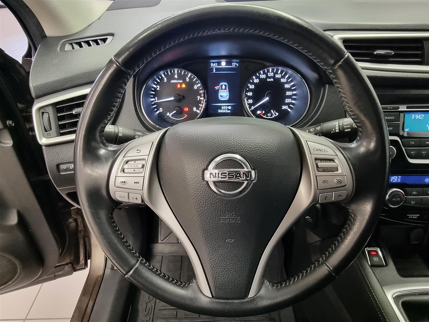 NISSAN Qashqai 2015