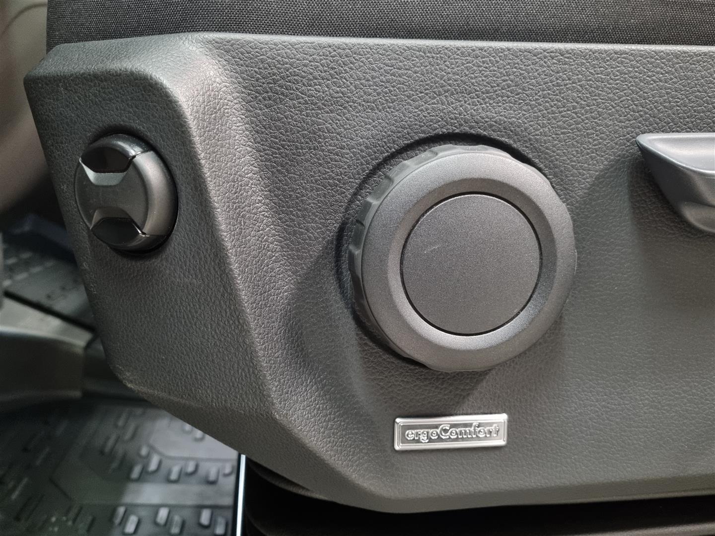 VOLKSWAGEN Crafter 2023