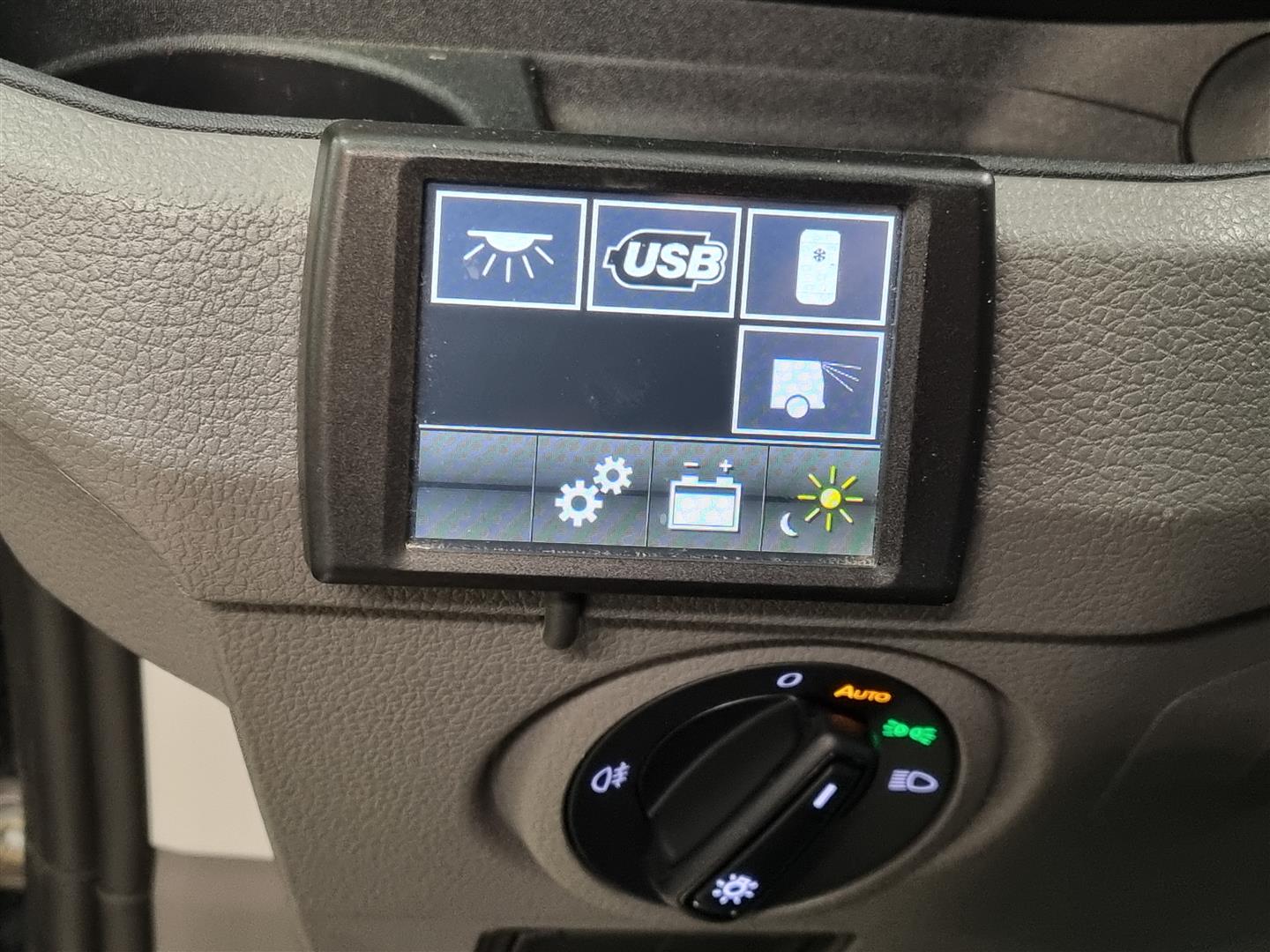 VOLKSWAGEN Crafter 2023