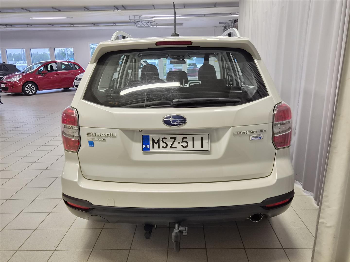 SUBARU Forester 2016