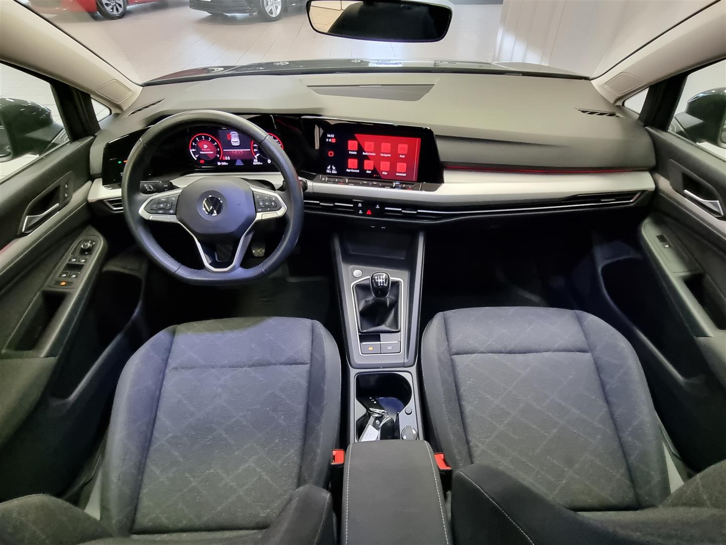 VOLKSWAGEN Golf 2022