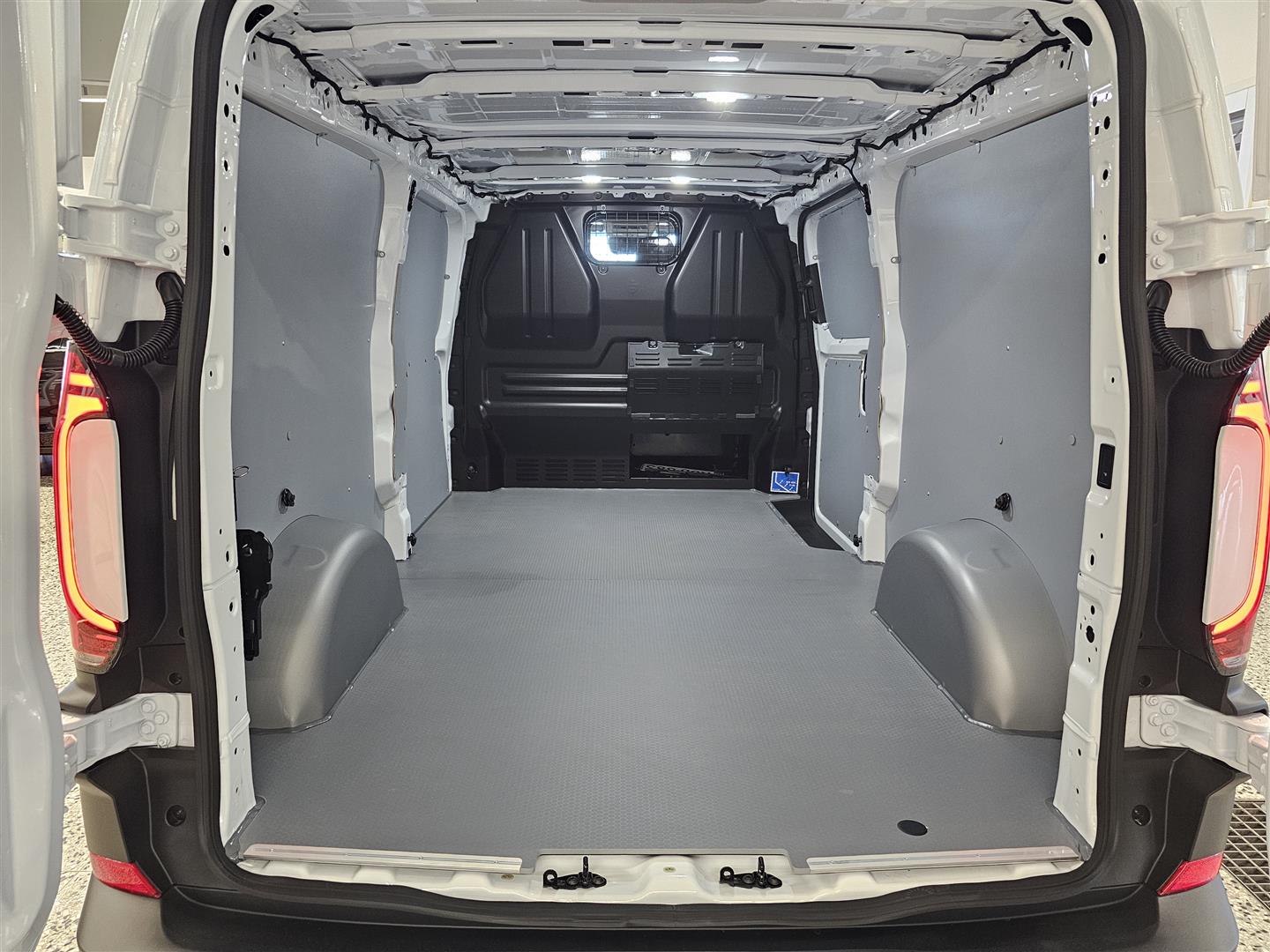 Volkswagen Transporter 2025