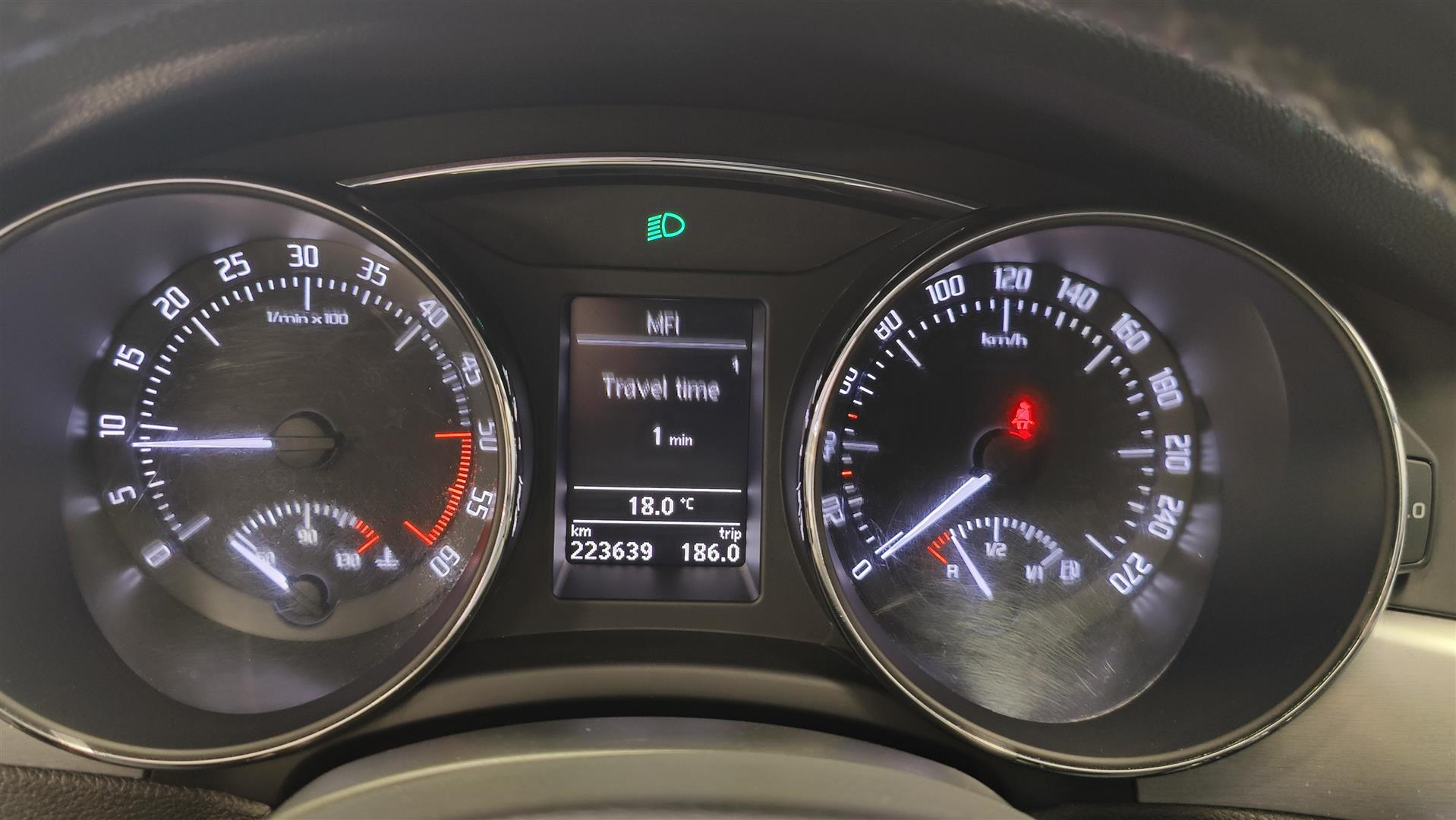 SKODA Superb 2014