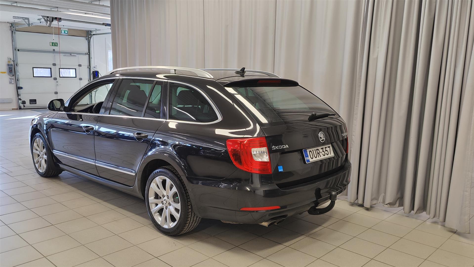SKODA Superb 2014