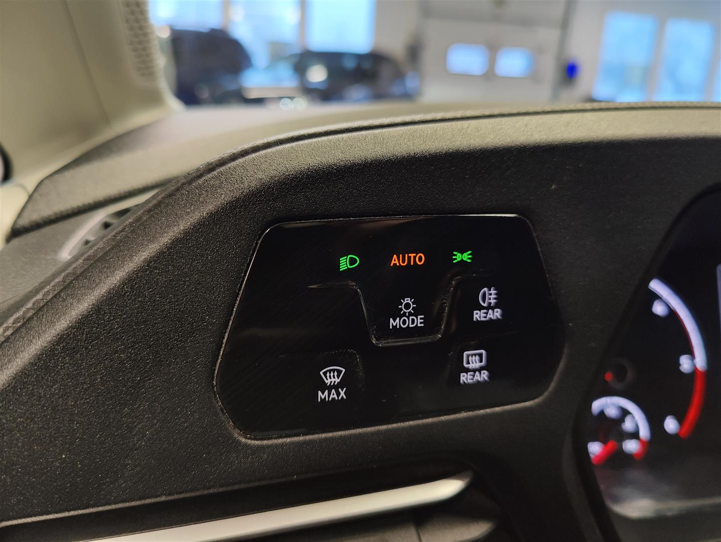 VOLKSWAGEN Caddy 2021