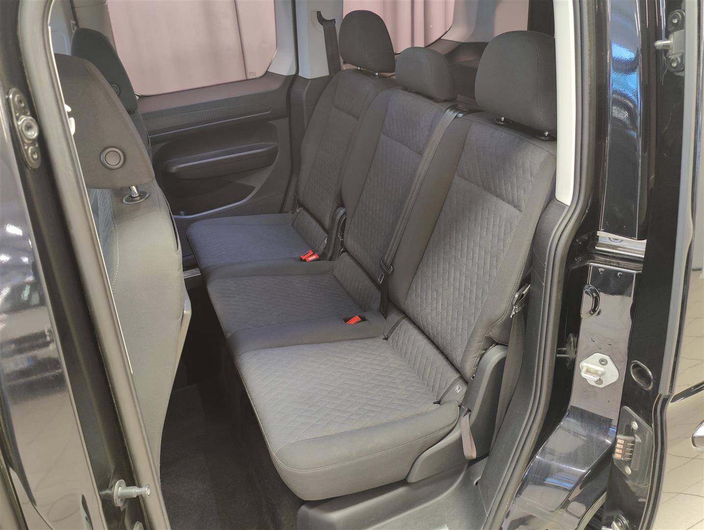 VOLKSWAGEN Caddy 2021