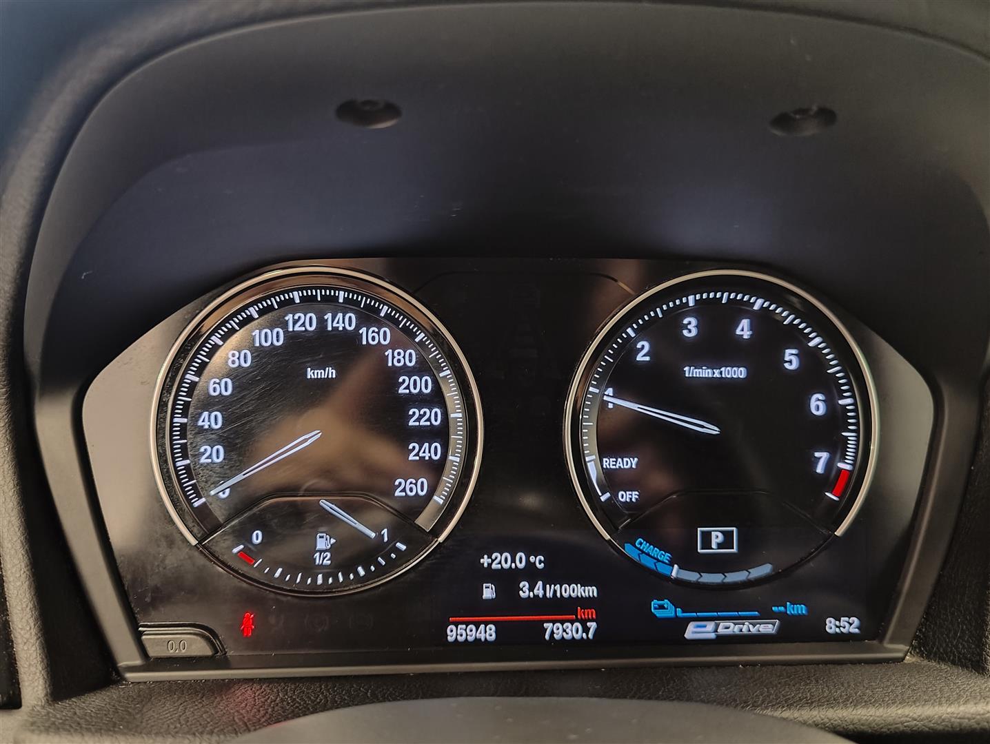 BMW 225 2019