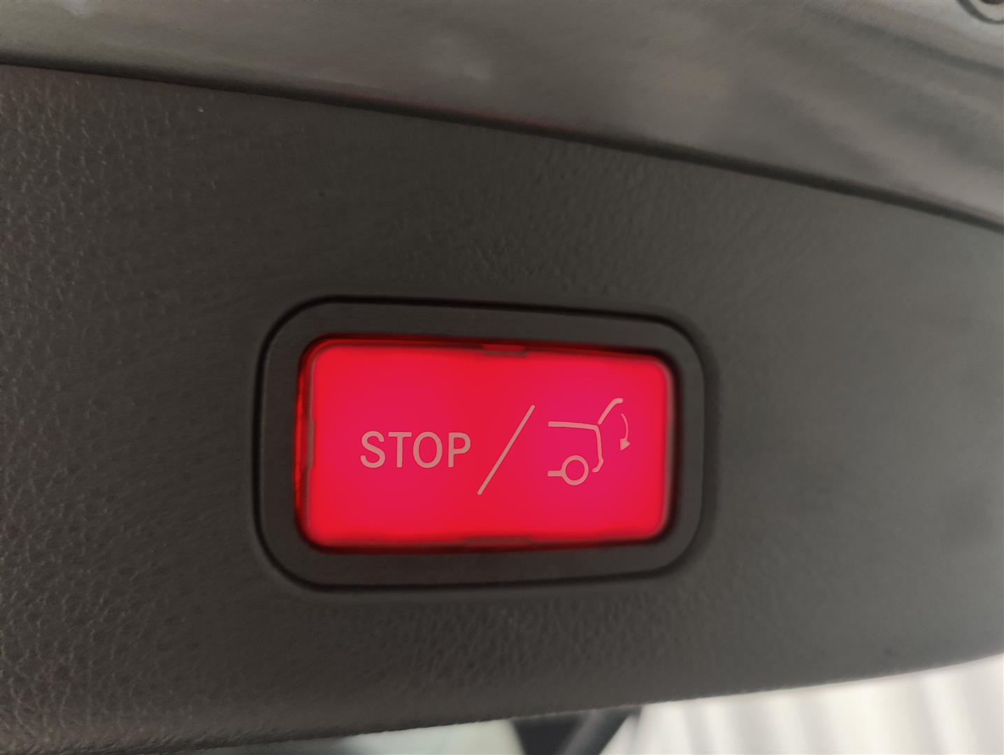 MERCEDES-BENZ GLC 2023