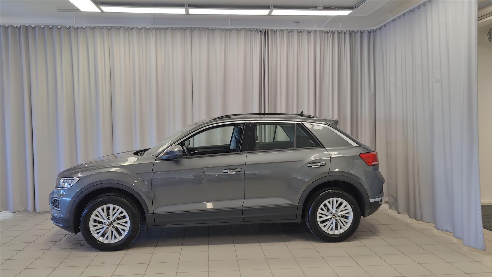VOLKSWAGEN T-Roc 2021