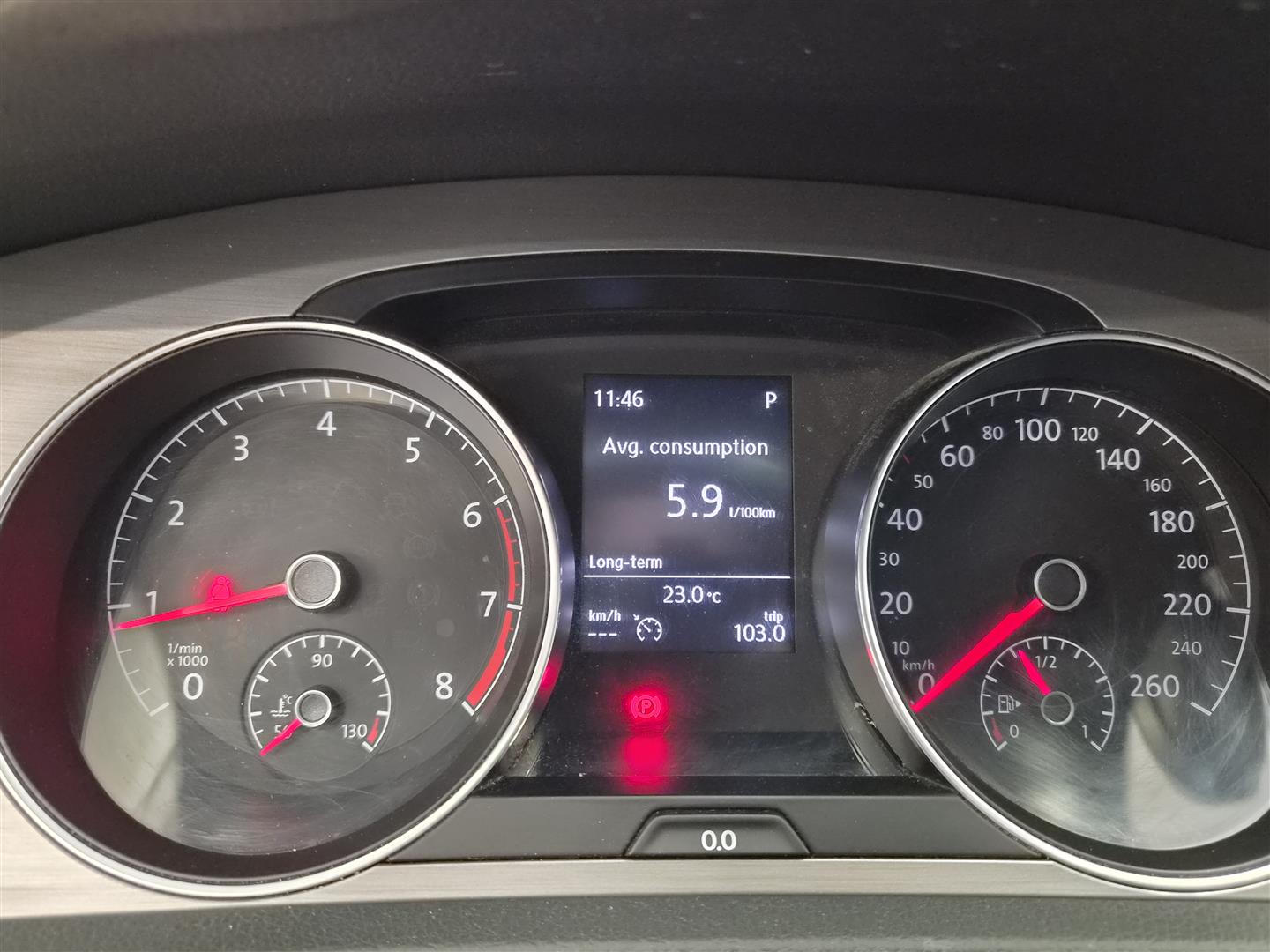 VOLKSWAGEN Golf 2014