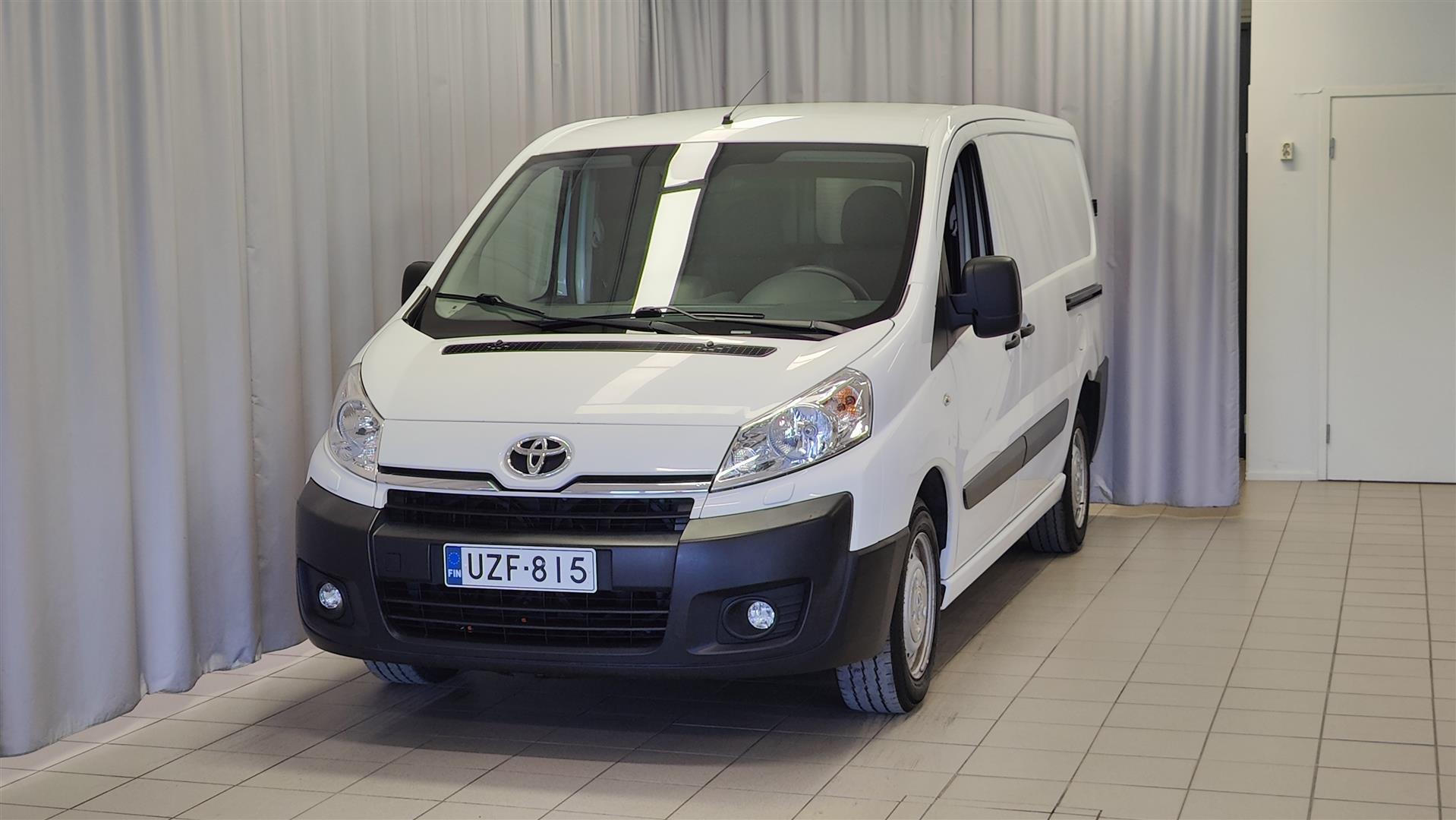 TOYOTA Proace 2016