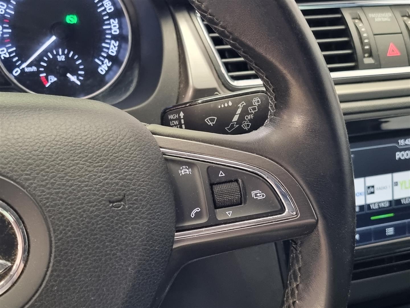 SKODA Rapid 2016
