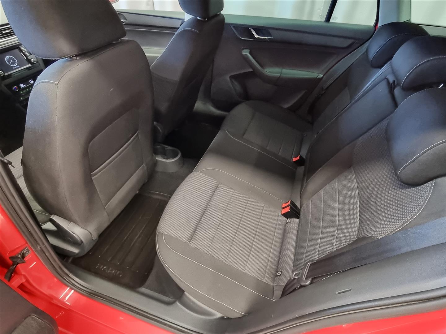SKODA Rapid 2016